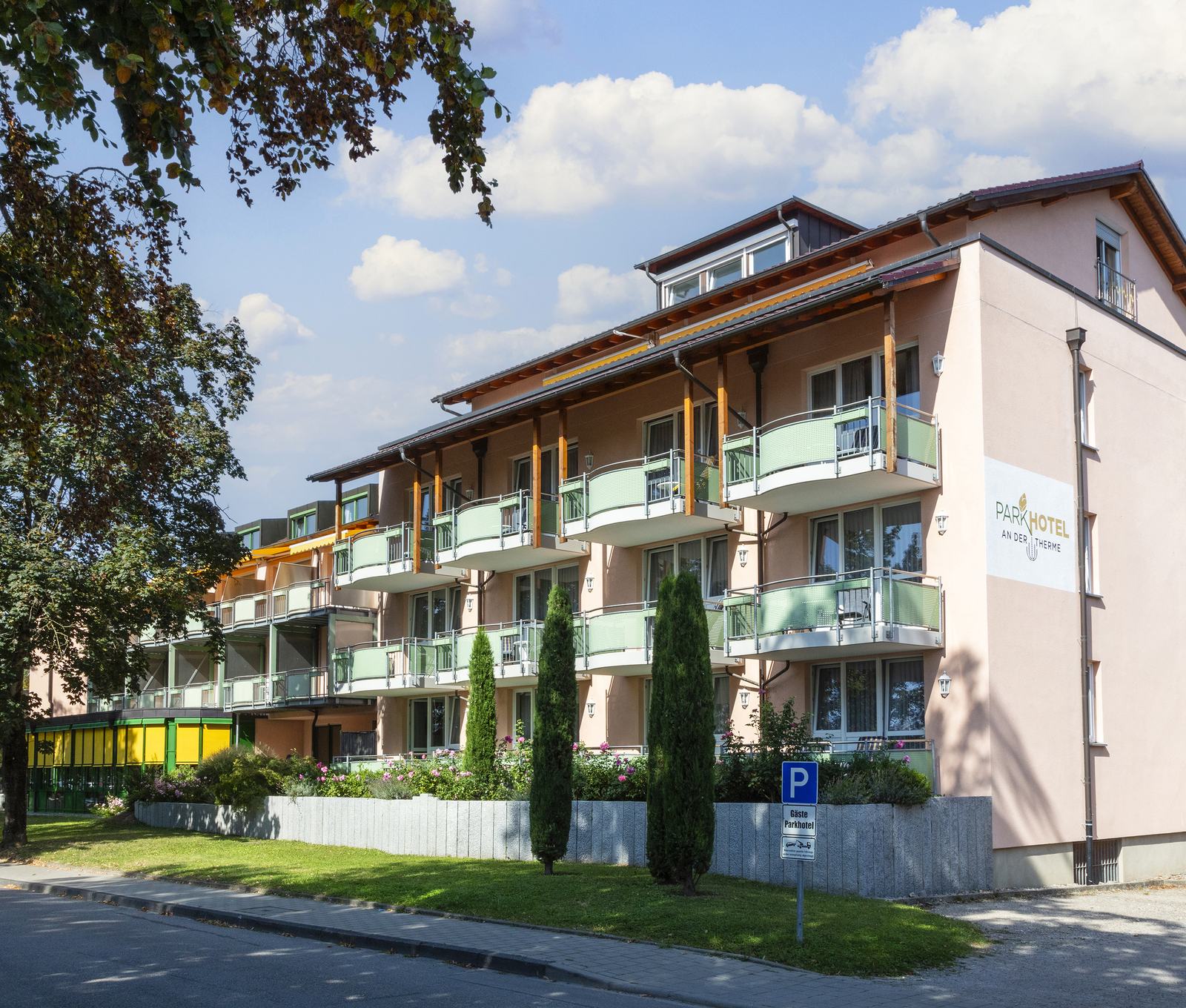 Lobby und Eingangsbereich des PARKHOTEL an der Therme in Bad Krozingen